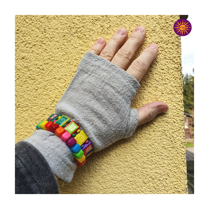 mitenki lniane, linen mittens.