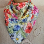 Chusta Lniana Trójkątna Ogród Kwiatów