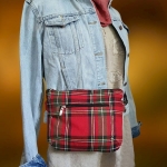 Torebka Nerka Lniana na Pasek Kratka Czerwona